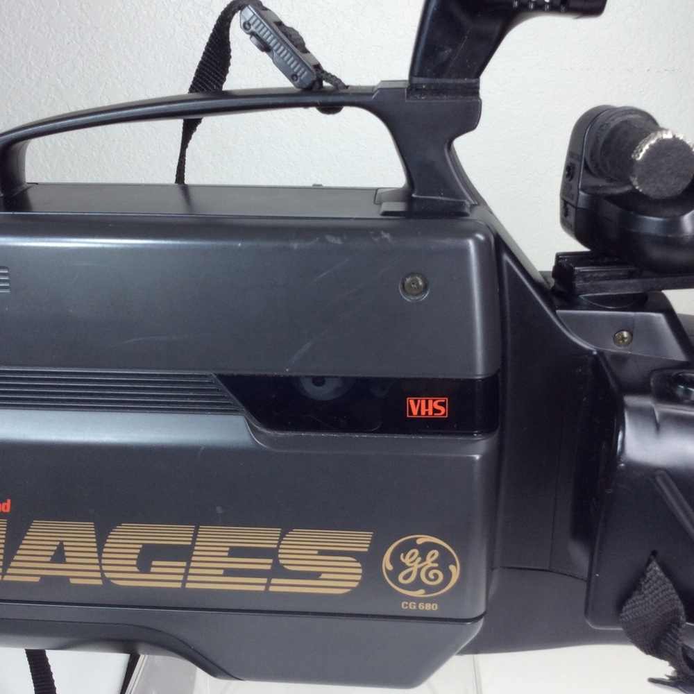 Vintage GE cg680 Video Recorder Not Tested - Picture 7 of 9